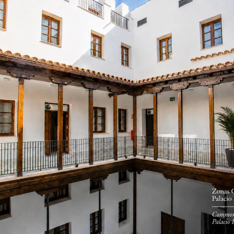 Palacio del siglo XVII frente a los Jardines de Murillo - Apartamento de 2 dormitorios - 24