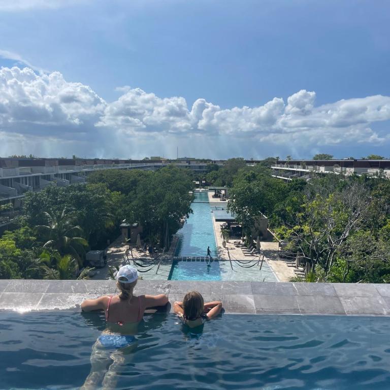 Playacar Luxury 2-Bedroom Retreat - Multiple Pools - Appartement 2 Chambres - 6