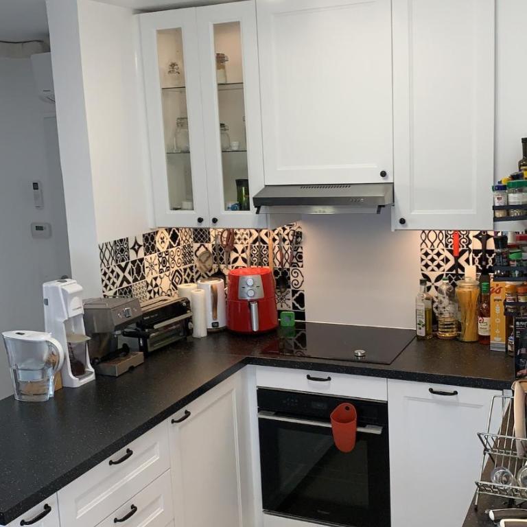 Lovely, cosy & AC apart close to center Paris - Appartement 3 Chambres - 12