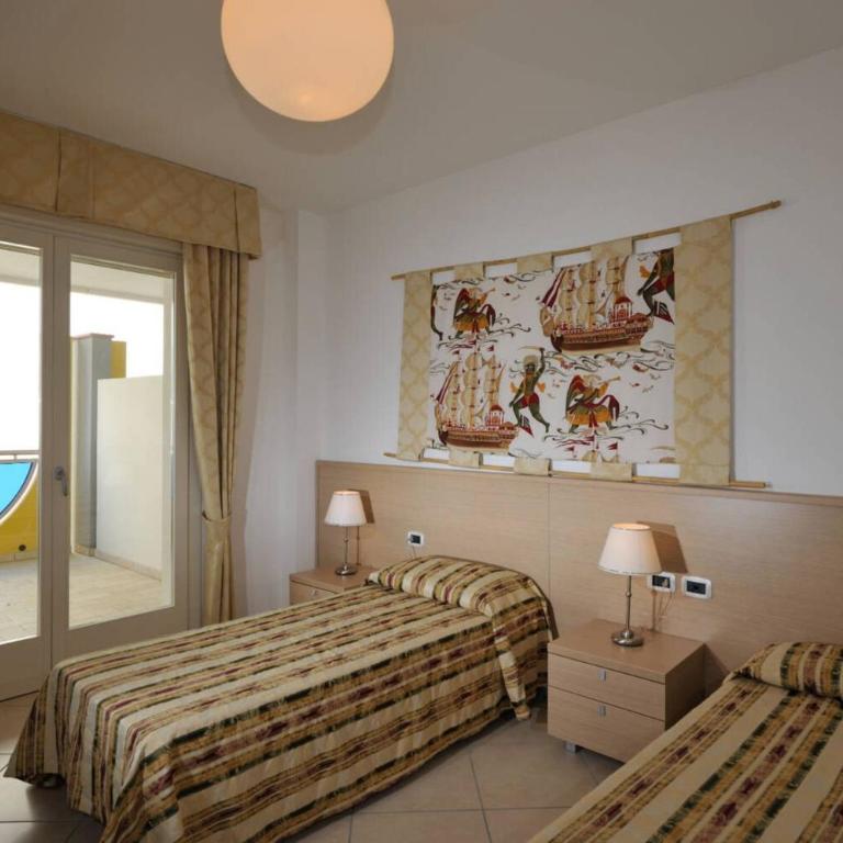 Sunny beachfront apartment with pool and spa - Appartamento - 5