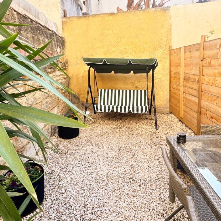 L Oustaou d Avignoun - Clim & Cour Privative - One-Bedroom Apartment - 1