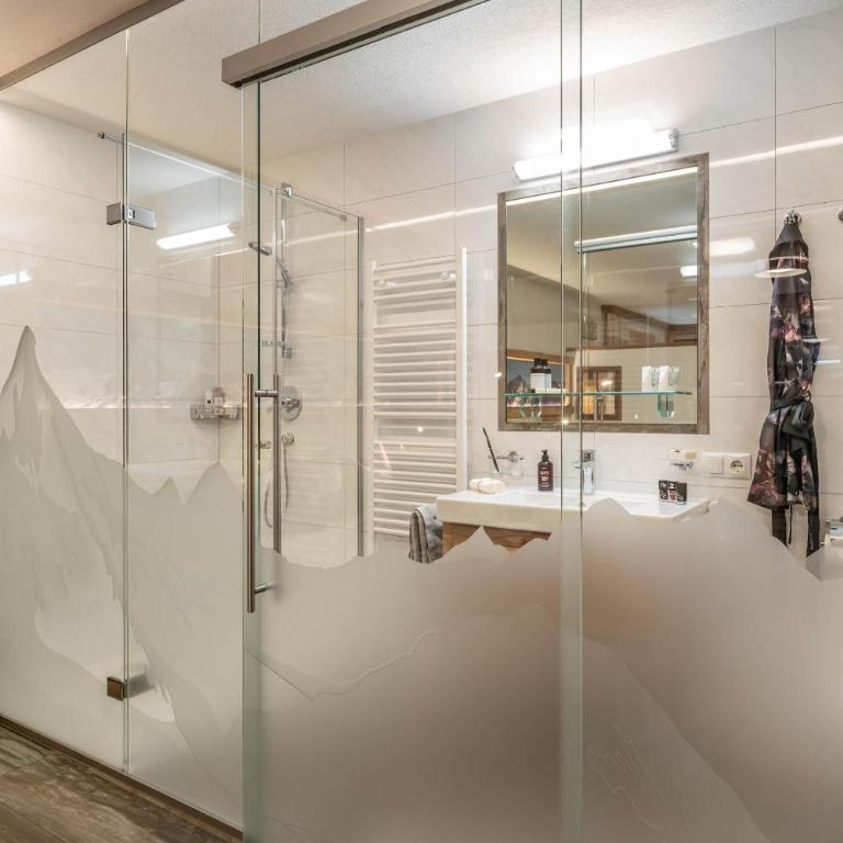 Apartment Schöser - Apartment mit 1 Schlafzimmer und Dusche - 35
