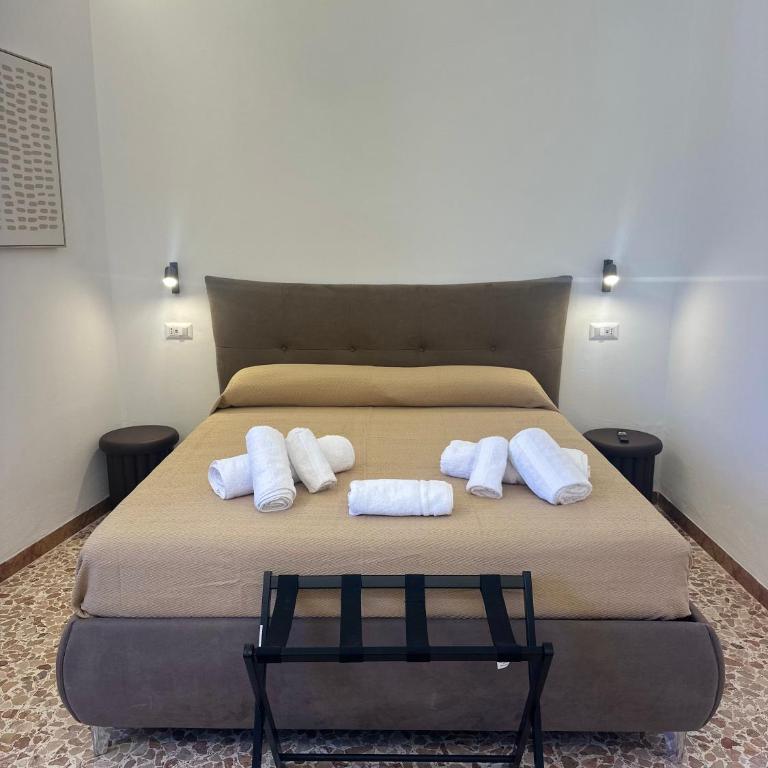 La Macchia Rooms - Camera Matrimoniale con Bagno Privato - 5