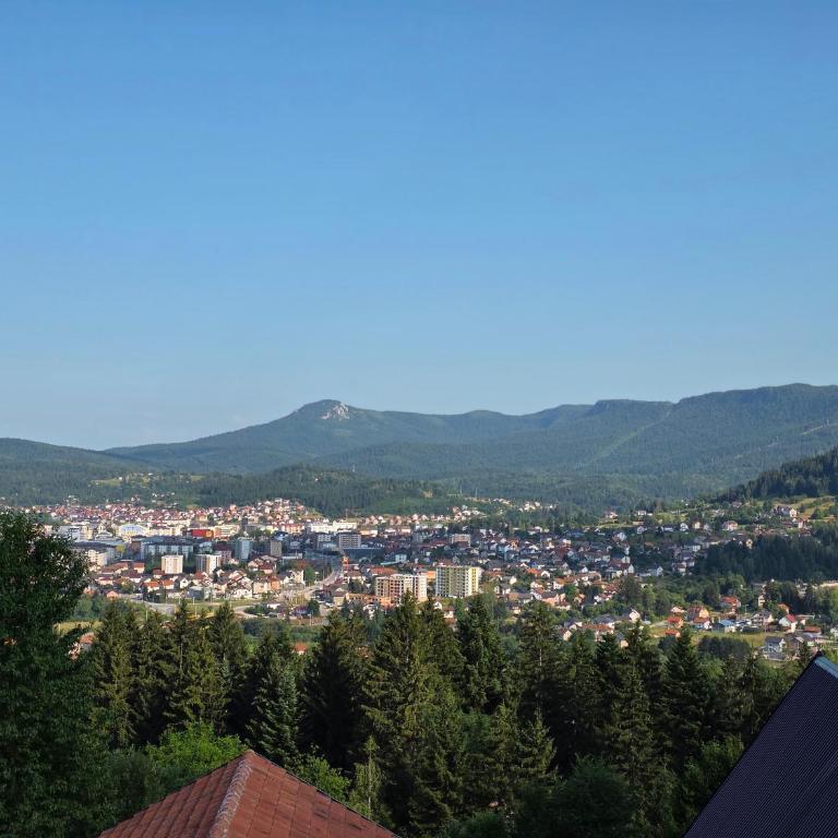 Vikendica 937 Lux & Spa, Istočno Sarajevo, Pale, Jahorina i Sarajevo na 15km - Koliba sa 2 Spavaće Sobe - 2