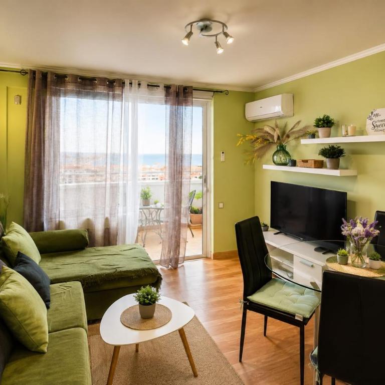Victoria - Las Americas - One-Bedroom Apartment - 1