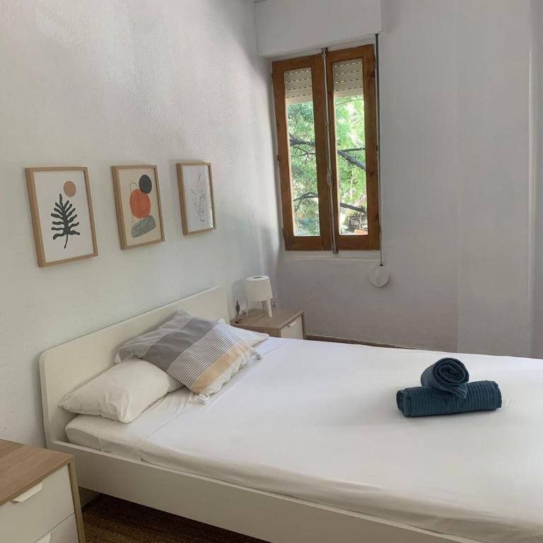 Spacious Family Apartment with Huge Terrace - Apartment - 4
