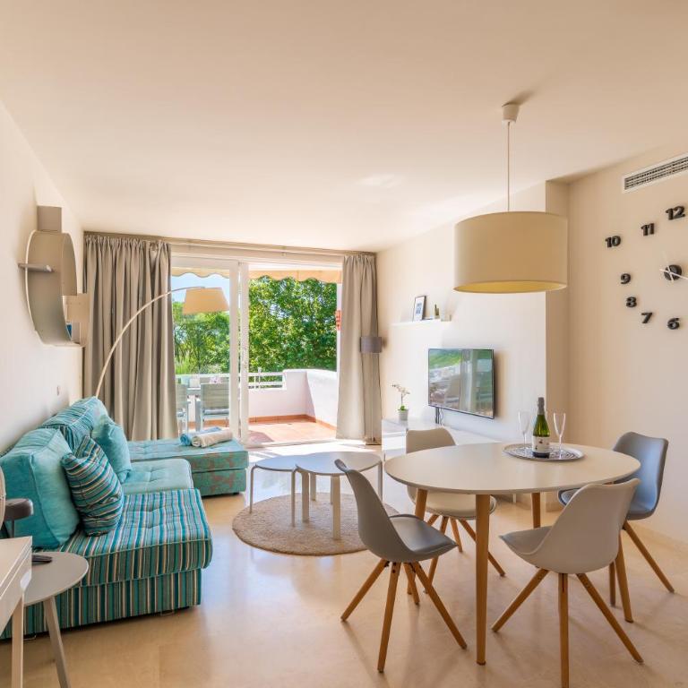 Alcazaba Lagoon Apartment - Apartamento de 2 dormitorios - 1