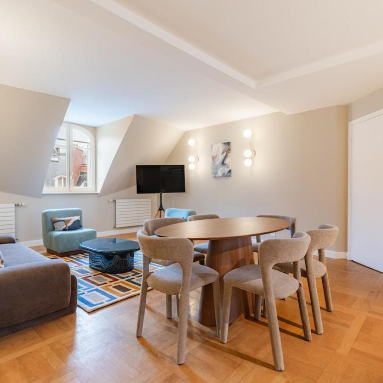 Grand appartement design sous les toits, Paris 16e - Appartement - 1