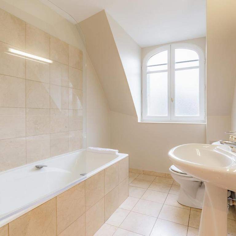 Grand appartement design sous les toits, Paris 16e - Appartement - 6