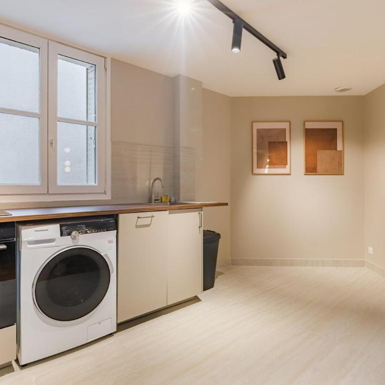 Grand appartement design sous les toits, Paris 16e - Appartement - 23