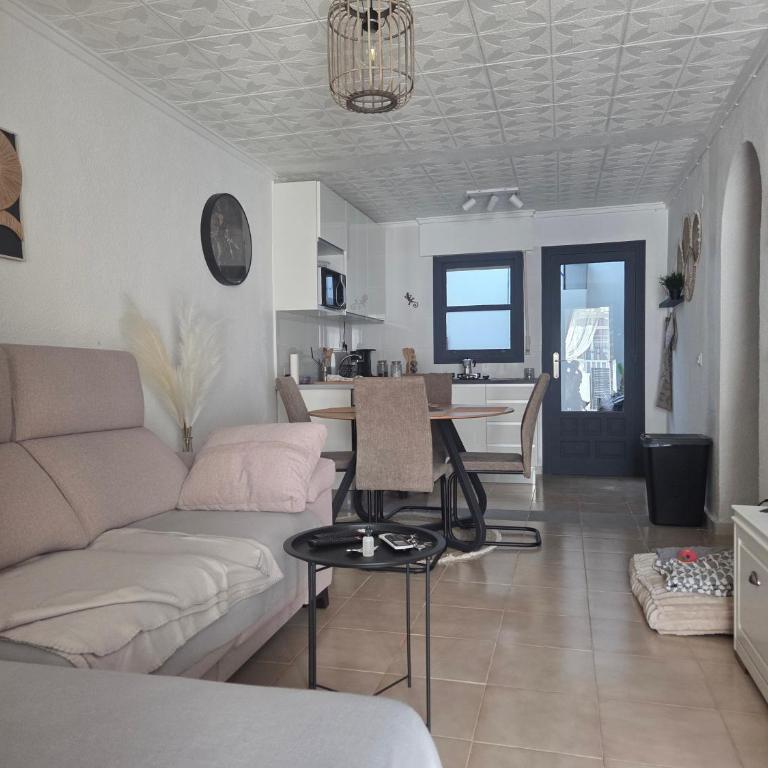La siesta - Two-Bedroom House - 7