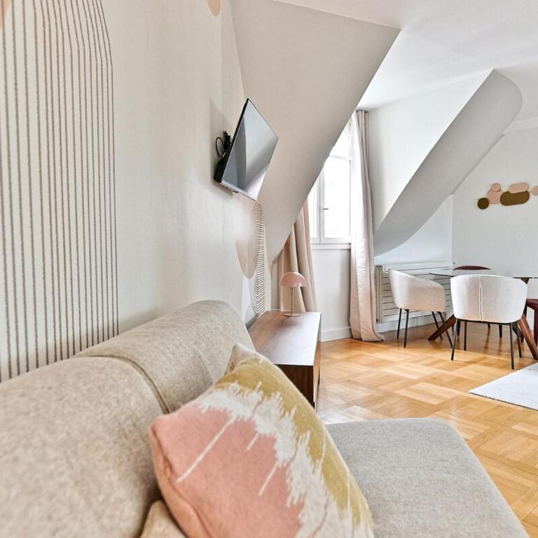 Lumineux & spacieux - Vue dégagée, Arc de Triomphe - Appartement - 9