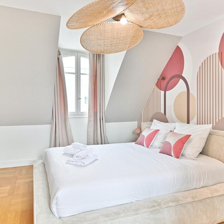 Lumineux & spacieux - Vue dégagée, Arc de Triomphe - Appartement - 18