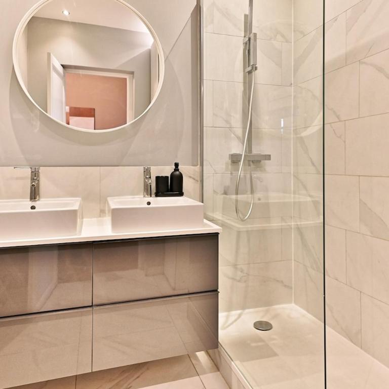 Spacious 4 bedrooms - Paris 11th with style - Appartamento - 26