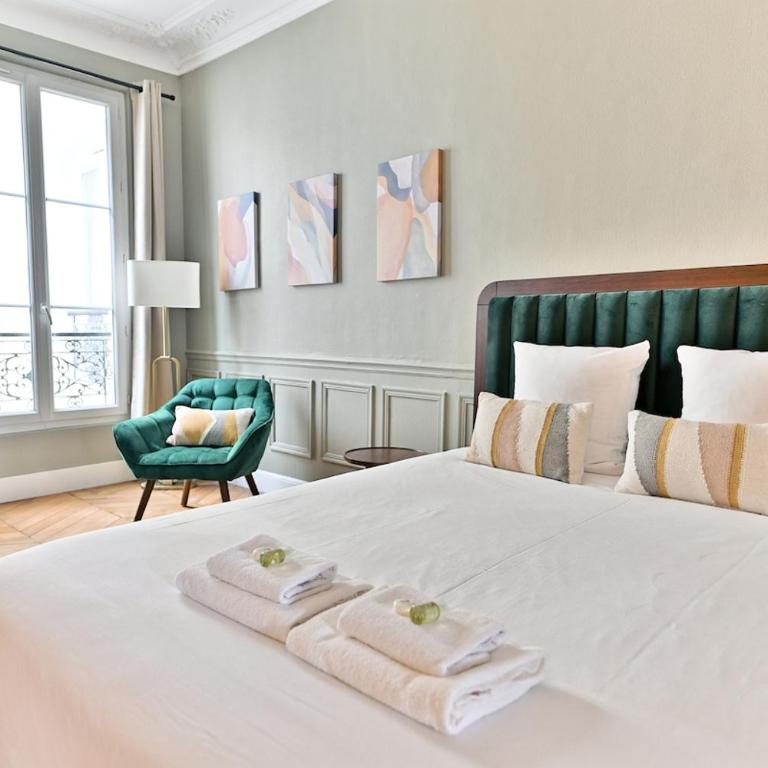 Spacious 4 bedrooms - Paris 11th with style - Appartamento - 28
