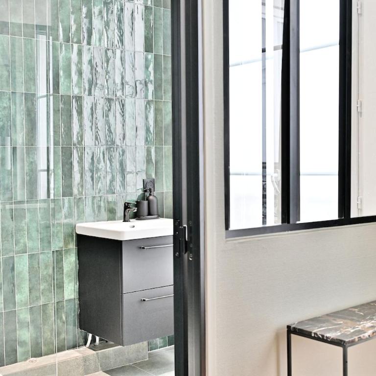 Spacious 4 bedrooms - Paris 11th with style - Appartamento - 50