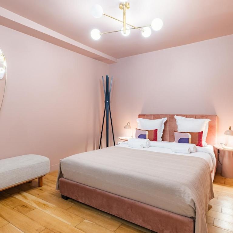 Exceptional triplex with 6 bedrooms & air conditioning - Apartment - 34