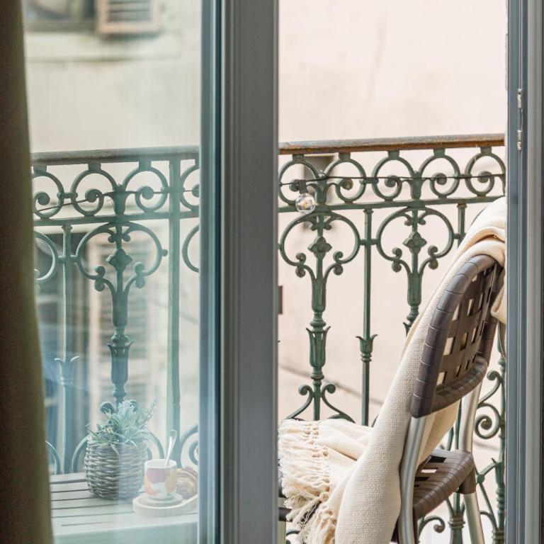 Atipik Hôtel - Chambre Double avec Balcon - 12 M² - 1