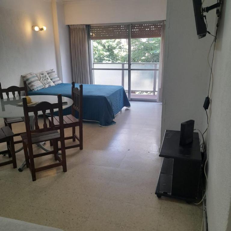 monoambiente - Apartamento de 1 dormitorio - 2