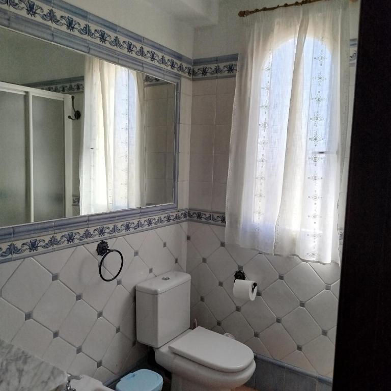 Casa andaluza con terraza cerca de Granada - Casa de 3 dormitorios - 11