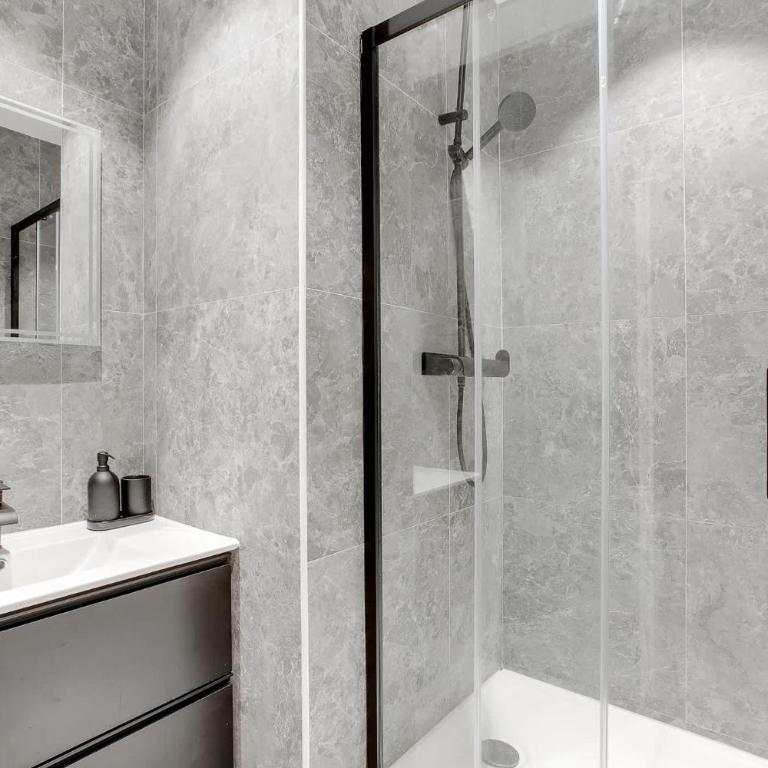 Grand appartement 1BR - Luxe Arc de Triomphe - Appartement - 10