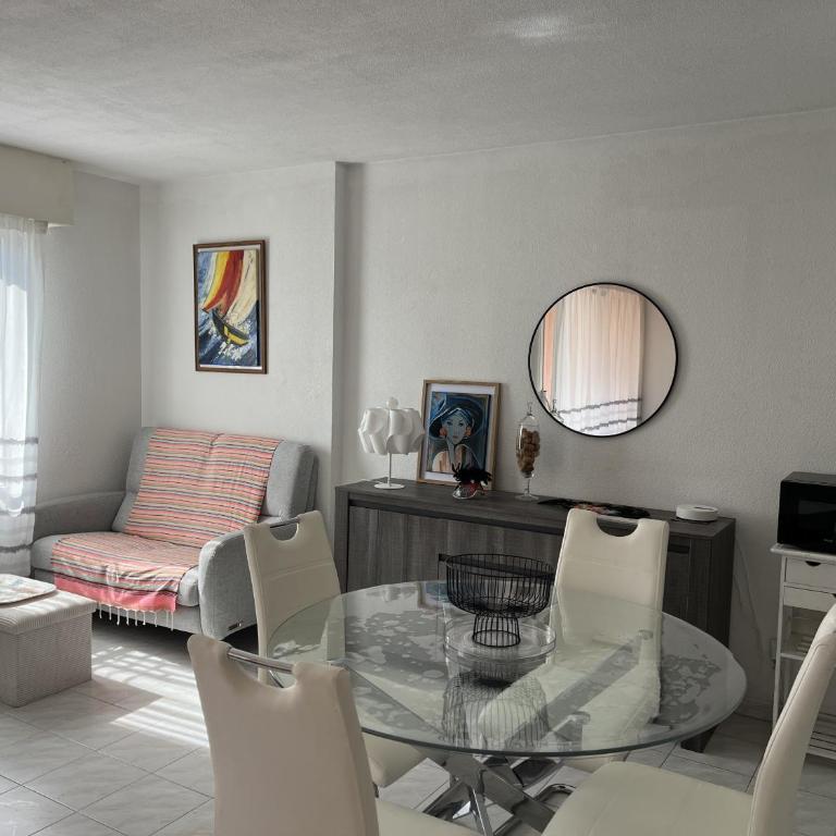 Port Frejus, Rives Latines, T2 vue port 40m2 - Appartement 1 Chambre avec Balcon et Vue sur Mer - 2