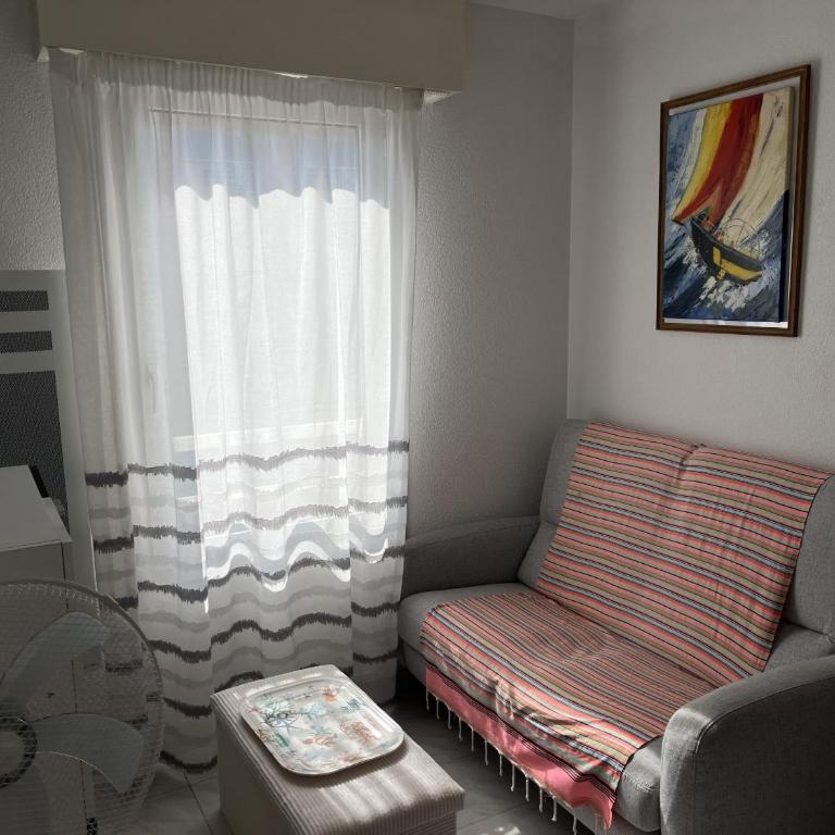 Port Frejus, Rives Latines, T2 vue port 40m2 - Appartement 1 Chambre avec Balcon et Vue sur Mer - 19