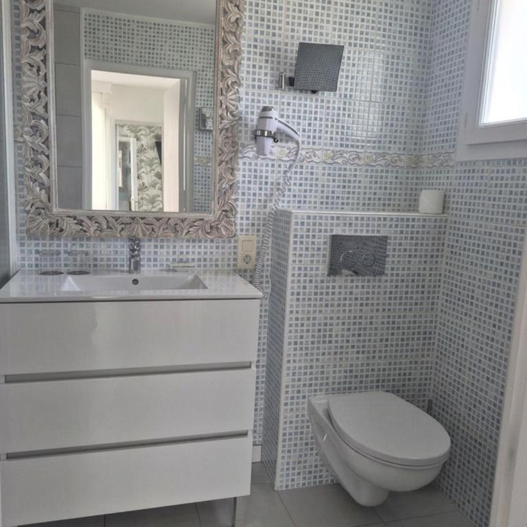 Hôtel La Villa Juan Beach - Chambre Prestige - 10