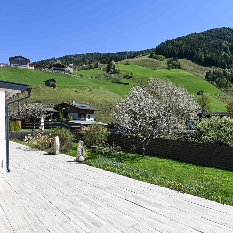 Chalet Creatina by we rent, NATIONALPARK CARD INCLUDED - Ferienhaus mit 3 Schlafzimmern - 2