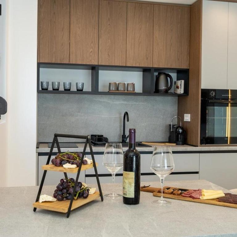 Apartmani Marea Blue - Apartman s 1 Spavaćom Sobom, Balkonom i Pogledom na More - 1