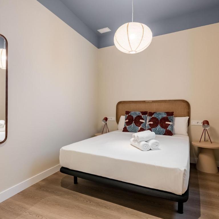 Teatro Real Apartment - Apartamento renovado para 6 en el centro - Deluxe Apartment mit 2 Schlafzimmern - 12