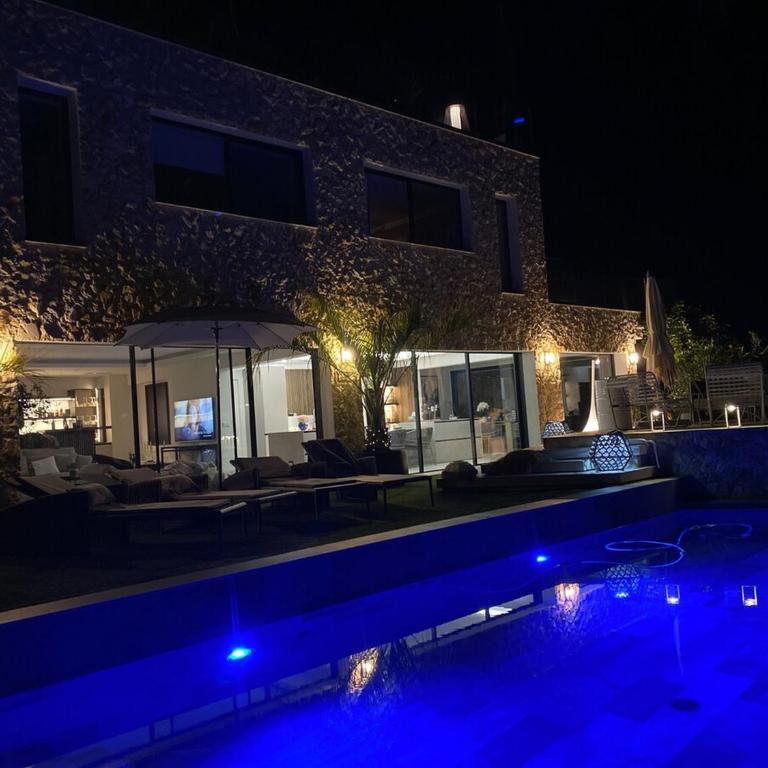 Hébergement avec vue magnifique à Roquebrune-Cap-Martin - Villa with Private Pool - 28