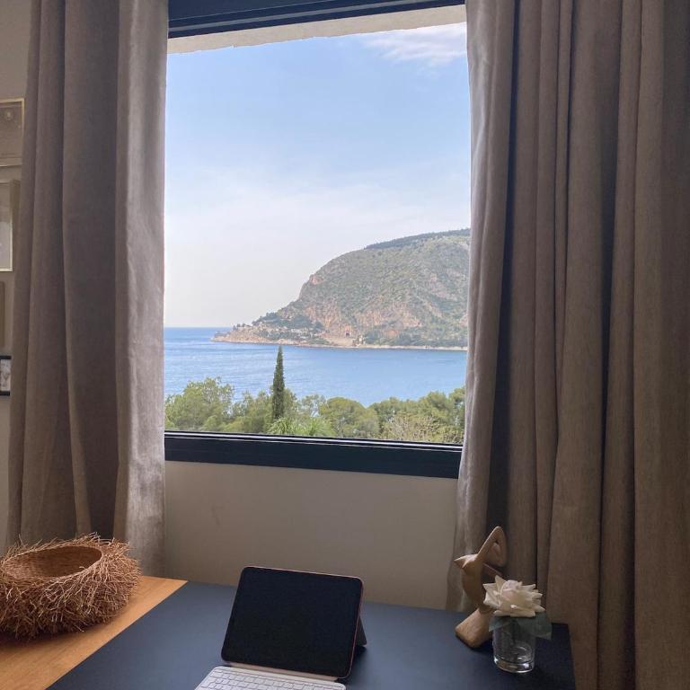 Hébergement avec vue magnifique à Roquebrune-Cap-Martin - Villa with Private Pool - 36