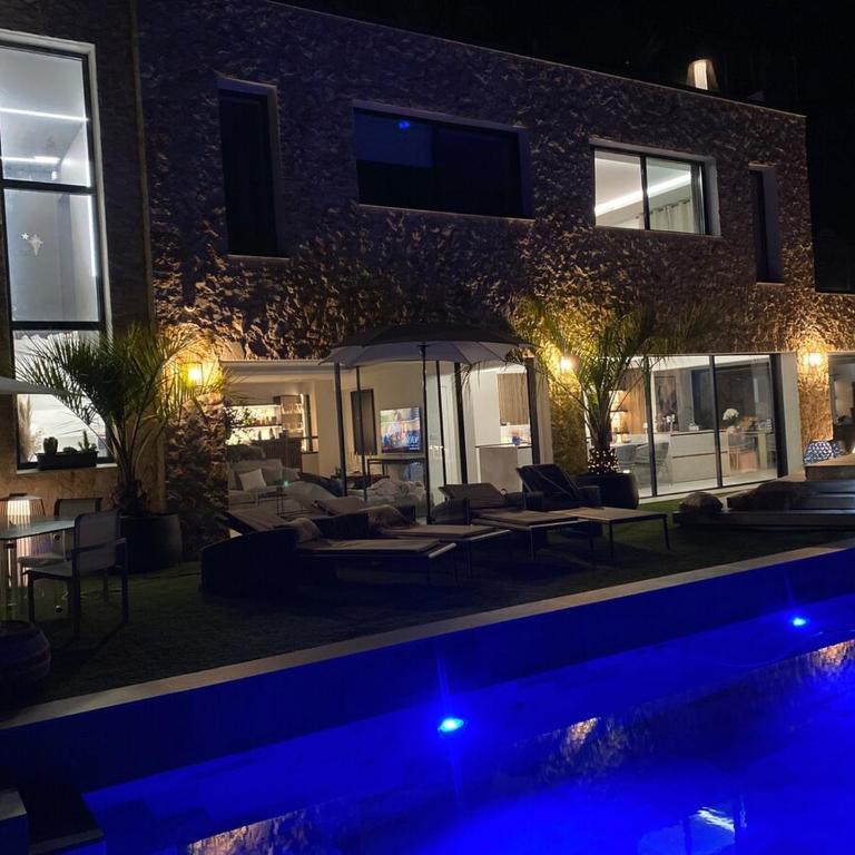 Hébergement avec vue magnifique à Roquebrune-Cap-Martin - Villa with Private Pool - 47