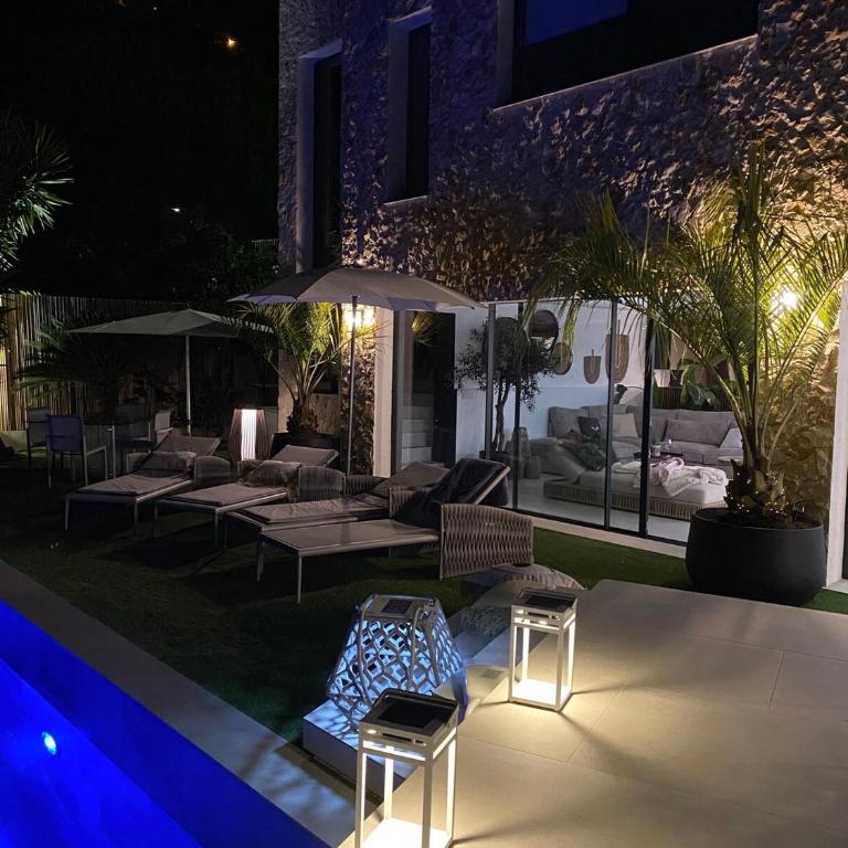 Hébergement avec vue magnifique à Roquebrune-Cap-Martin - Villa with Private Pool - 58