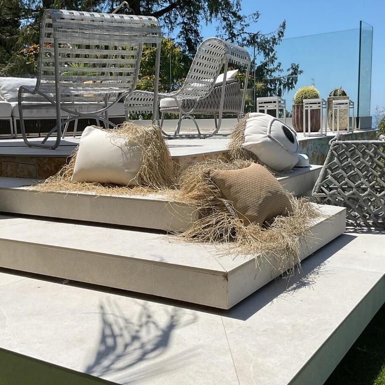 Hébergement avec vue magnifique à Roquebrune-Cap-Martin - Villa with Private Pool - 67