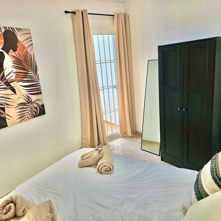 Small Oasis - Sea View - Pool Access - Close to Beach - Three Bedroom Apartment - Sleeps 8 - Apartamento de 3 dormitorios - 18