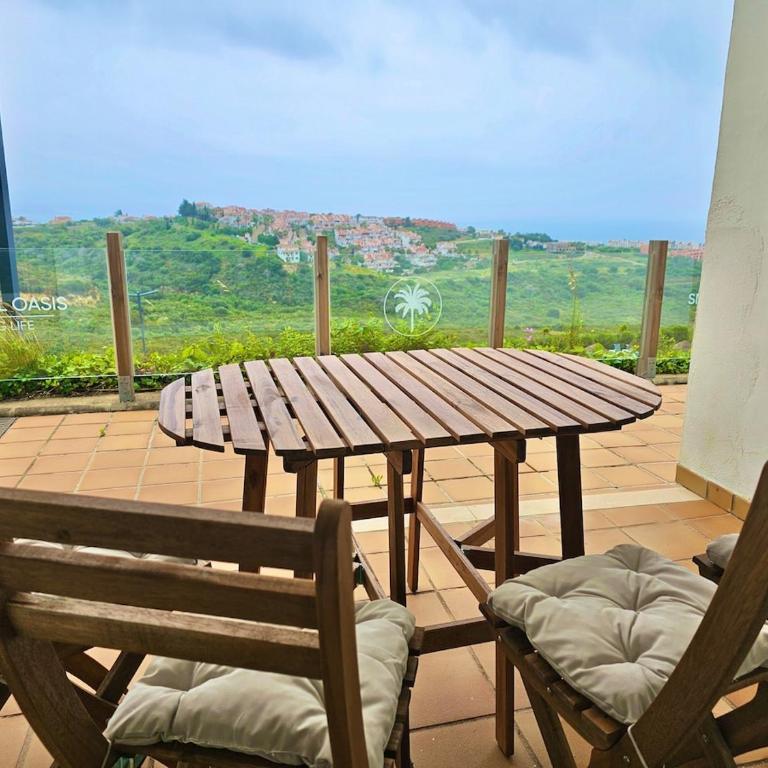 Small Oasis - Sea View - Pool Access - Close to Beach - Three Bedroom Apartment - Sleeps 8 - Apartamento de 3 dormitorios - 34
