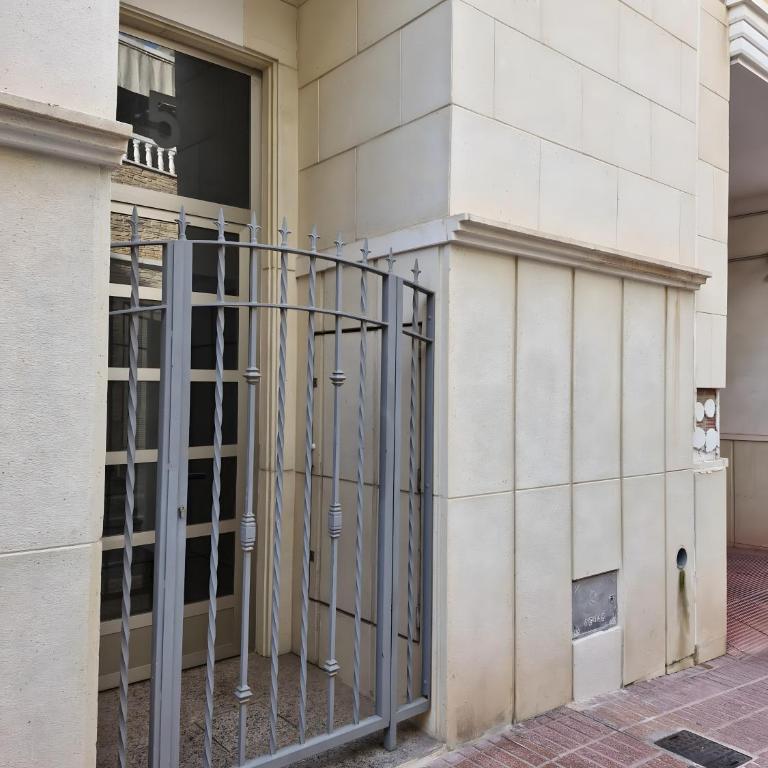 Santa Pola centro con parking - Casa de 2 dormitorios - 1