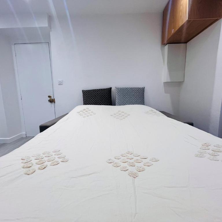 Espace neuf ouvert sur la cité historique - Appartement 1 Chambre - 8