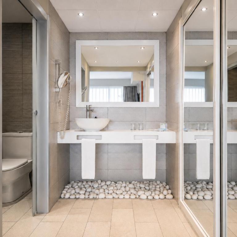 Hotel Chamartin The One - Junior Suite - 4