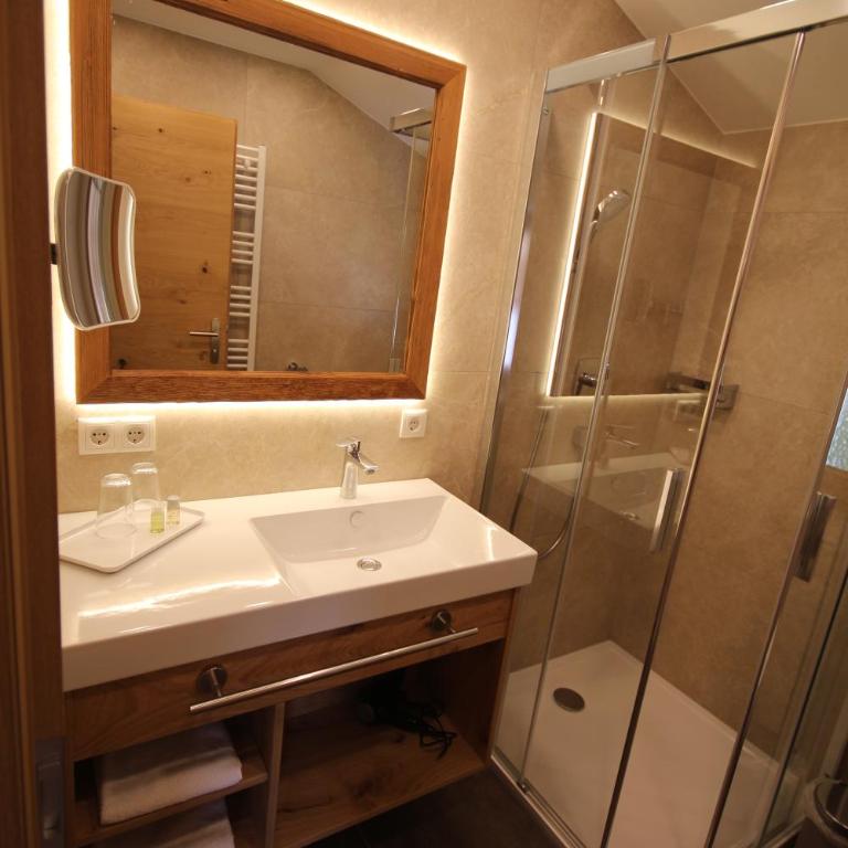 Haus Dorfblick - Apartment mit 2 Schlafzimmern und Balkon - 13