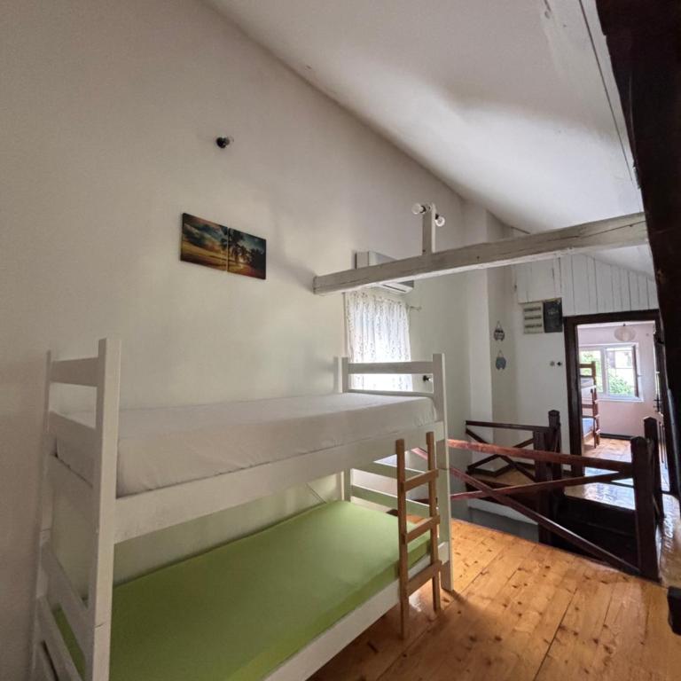 Via Slavija Hostel - Krevet za Jednu Osobu u Spavaonici - 3