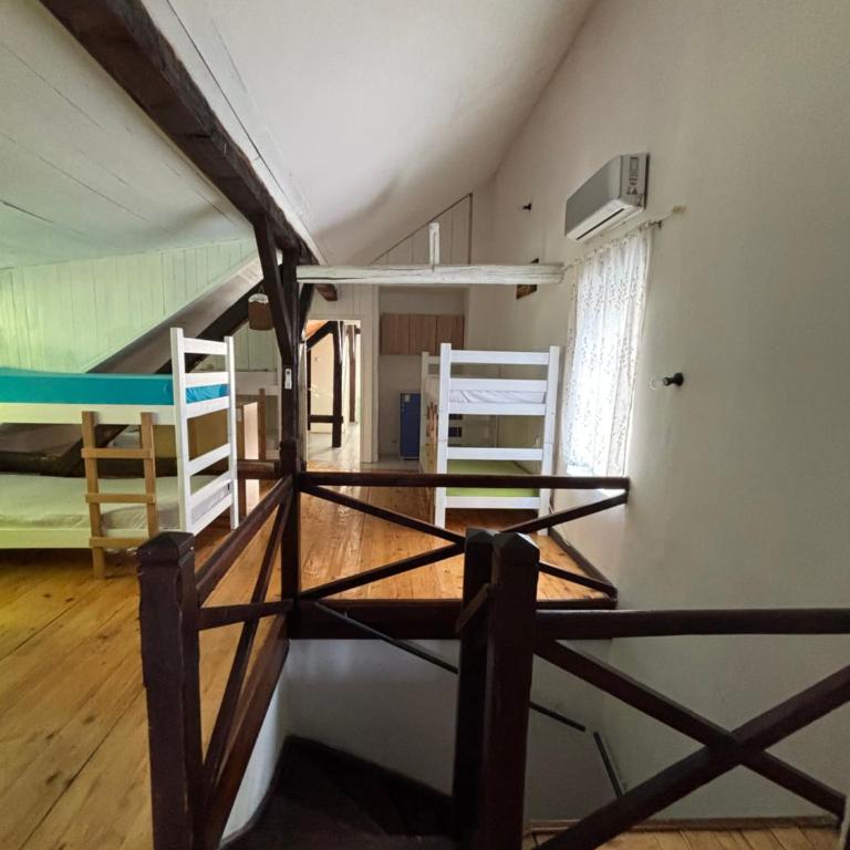 Via Slavija Hostel - Krevet za Jednu Osobu u Spavaonici - 9