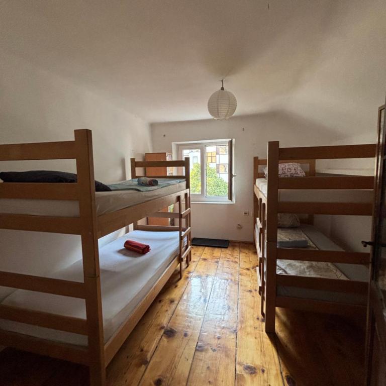 Via Slavija Hostel - Krevet za Jednu Osobu u Spavaonici - 11