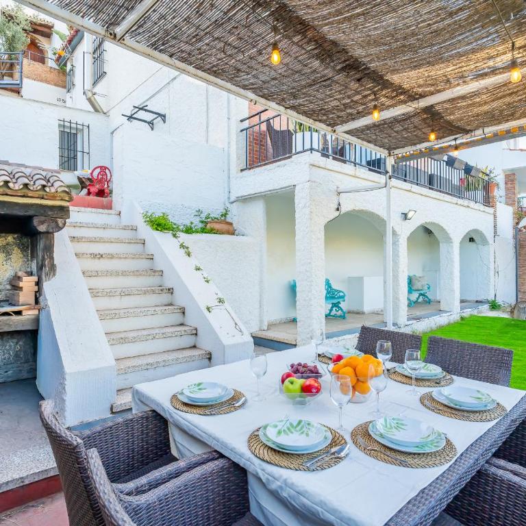 Cubo's Casa Mediterranea BBQ & Terrace - Ferienhaus - 1