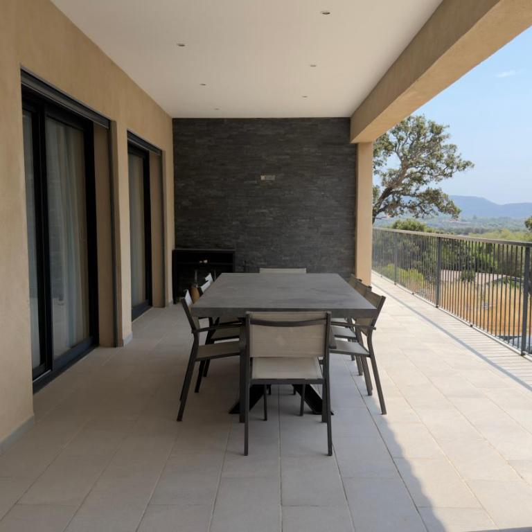 CasaNota Haut de villa 200m2 avec piscine privée - Villa avec Piscine Privée - 11