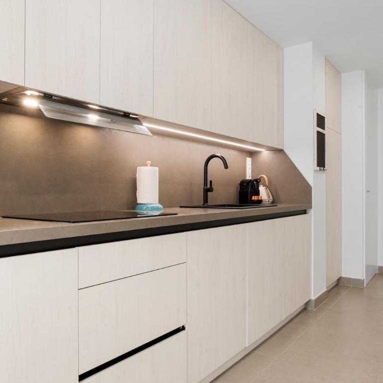 Atica Horizon - Apartamento de 3 dormitorios con balcón - 6
