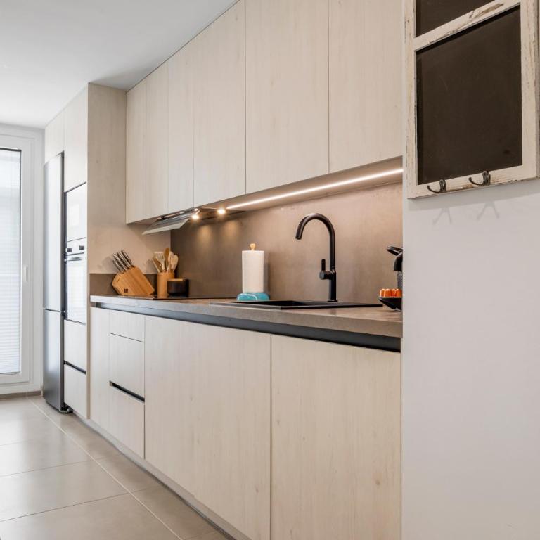 Atica Horizon - Apartamento de 3 dormitorios con balcón - 12