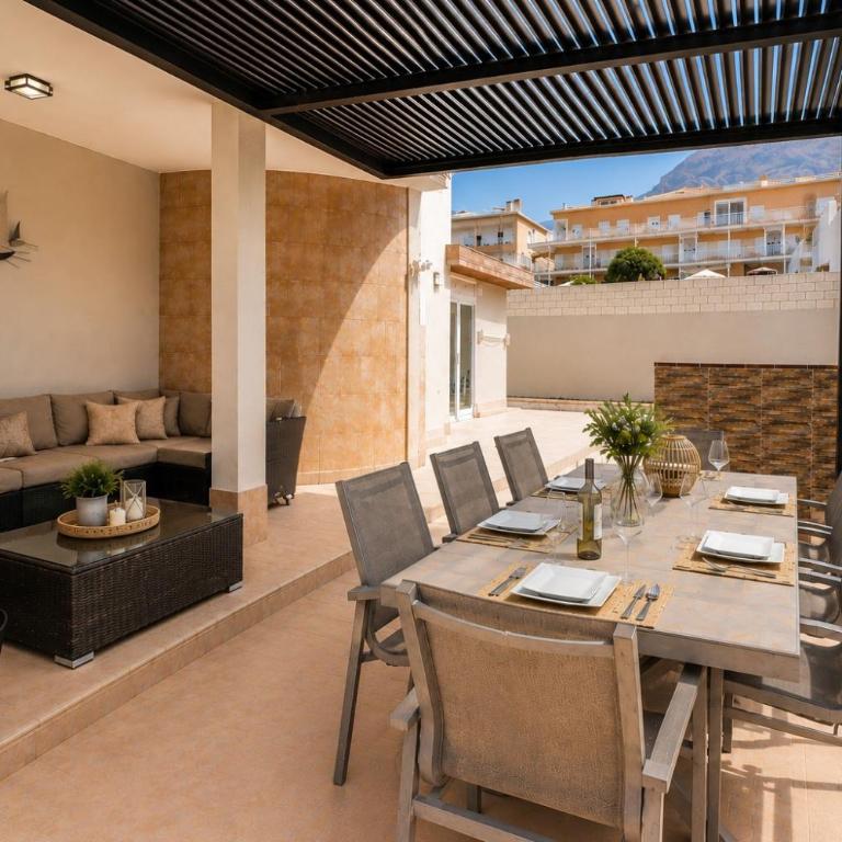 Villa Sol Costa Adeje Heated Pool Putting Green Sleeps 8 - Casa de 4 dormitorios - 20